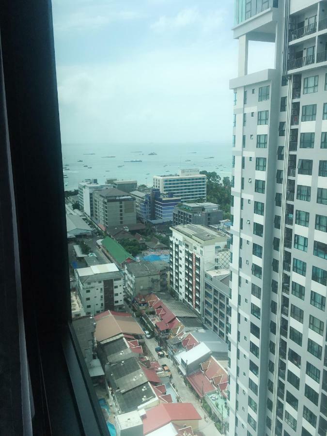 The Base Condo Pattaya Εξωτερικό φωτογραφία